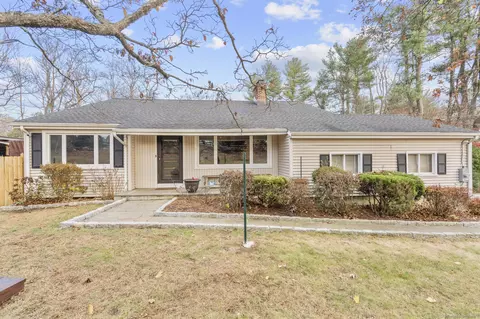 277 Fillow St, Norwalk, CT 06850