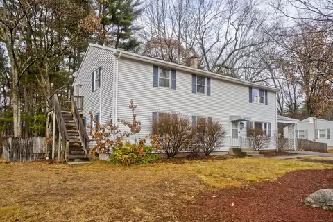 10 Trevor Dr, Enfield, CT 06082