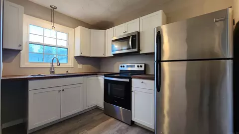 27 Athol St #27, Killingly, CT 06239