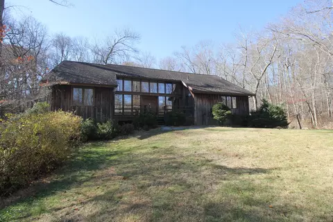 50 Tanglewood Ln, Stamford, CT 06903