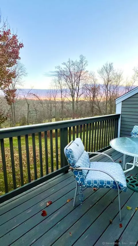 53 Brushy Plain Rd #7D, Branford, CT 06405