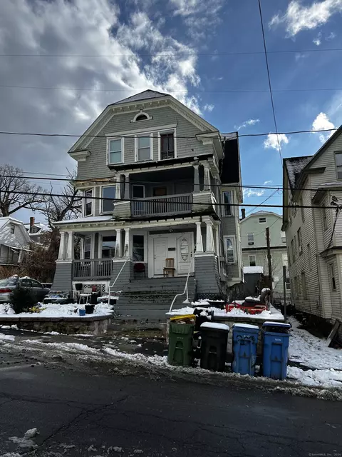 51 Wildwood Ave, Waterbury, CT 06710
