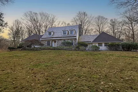 203 Lonetown Rd, Redding, CT 06896 photo 1