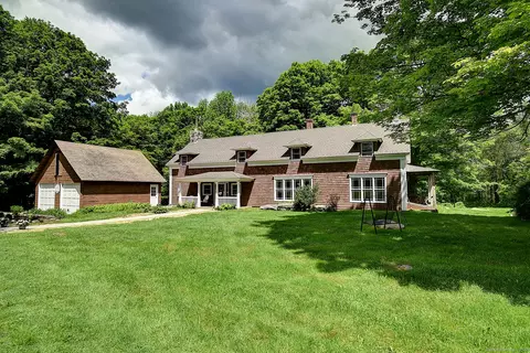 233 Fire Tower Rd, Pomfret, CT 06259