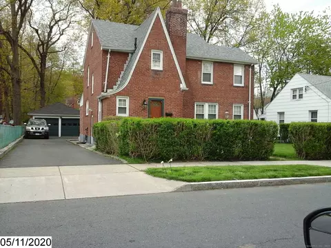 82 Rosemont St, Hartford, CT 06120