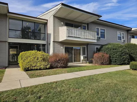 154 Laura Blvd #154, Norwich, CT 06360