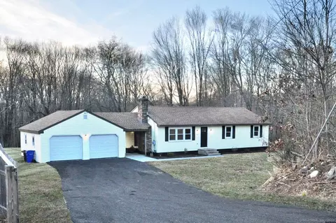 249 Goose Ln, Coventry, CT 06238