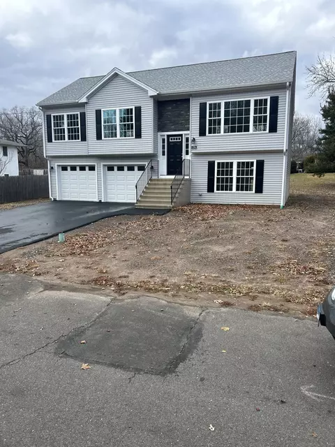 174 Allen St, Waterbury, CT 06706
