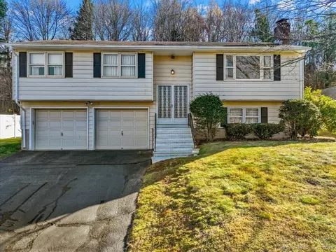164 Swain Ave, Meriden, CT 06450