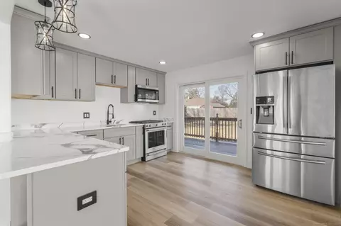 97 Washington Ave, East Hartford, CT 06118