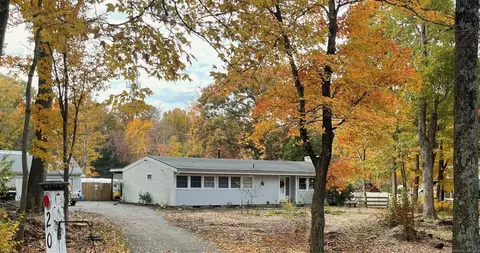 201 W Granby Rd, Granby, CT 06035