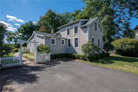 235 Hunting Hill Ave, Middletown, CT 06457