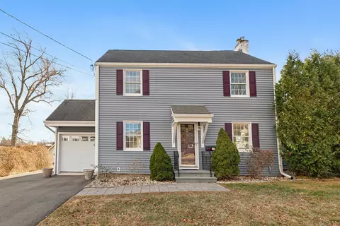 98 Wells Farm Dr, Wethersfield, CT 06109