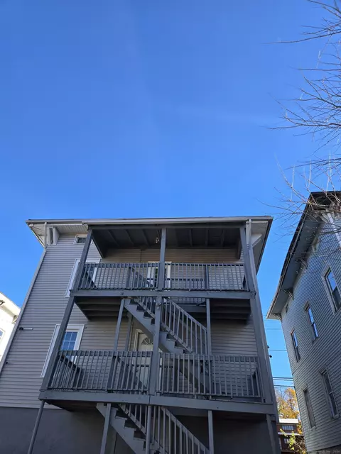 126 Beaver St, New Britain, CT 06051