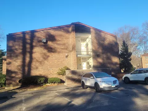 235 Henry Ave #32D, Stratford, CT 06614