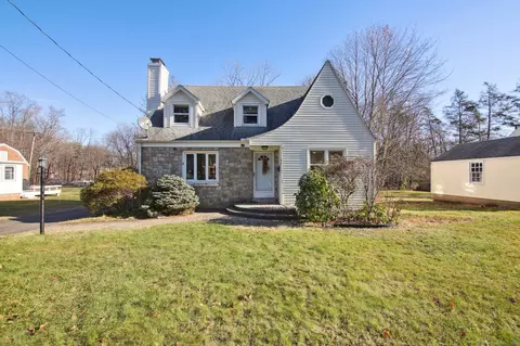 84 Moreland Ave, Newington, CT 06111