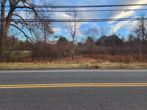 12 Filley St, Bloomfield, CT 06002