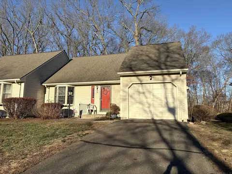 71 Carriage House House #71, Enfield, CT 06082