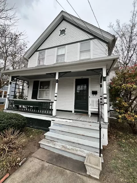 46 Trumbull Ave, Stonington, CT 06378