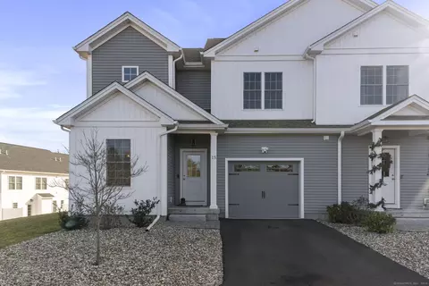 29 Covey Rd #15, Burlington, CT 06013