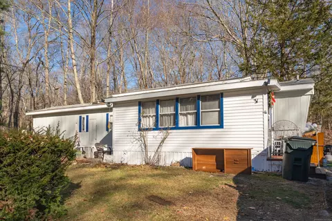 31 Evergreen Park, Clinton, CT 06413 photo 1