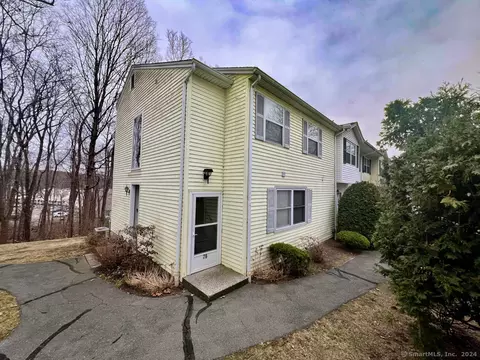 25 Padanaram Rd #76, Danbury, CT 06811