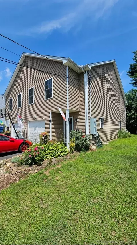 253 Overlook Ave, New Britain, CT 06053
