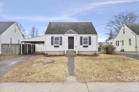 79 Vista Dr, East Haven, CT 06512
