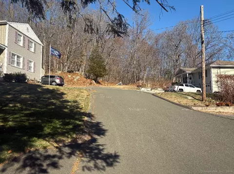 95- Rc Woodbridge Ave, Ansonia, CT 06401