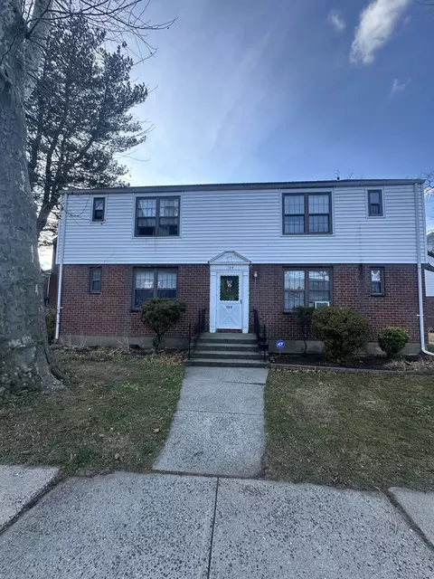 194 Virginia Ave #A, Bridgeport, CT 06610