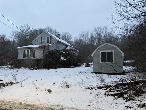 45 Williams Ave, Moosup, CT 06354