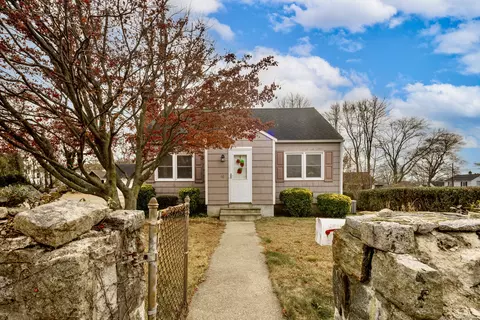 60 Maple St, Norwalk, CT 06850
