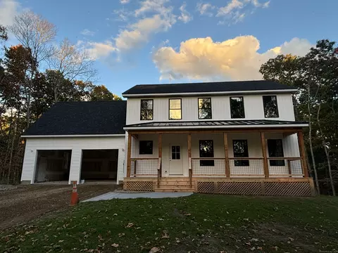 173 Anna Farms Rd E, North Stonington, CT 06359
