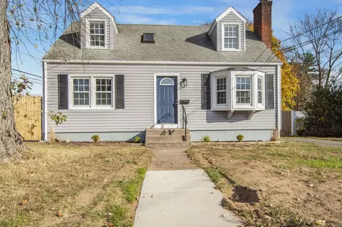 49 Edison Rd, Manchester, CT 06040