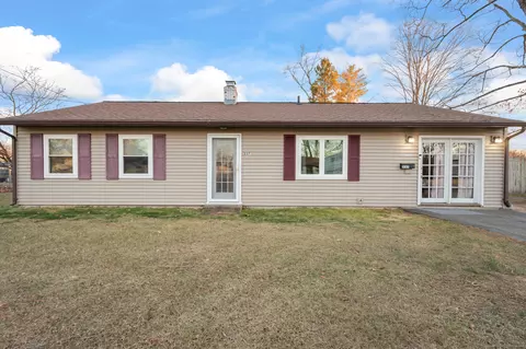 237 Green Manor Ter, Windsor Locks, CT 06096