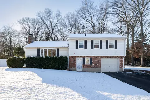 155 October Ln, Southington, CT 06479