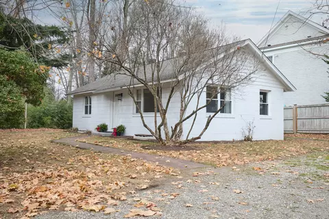 36 E Main St, Westport, CT 06880