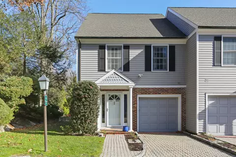 15 Norman Ln, Darien, CT 06820