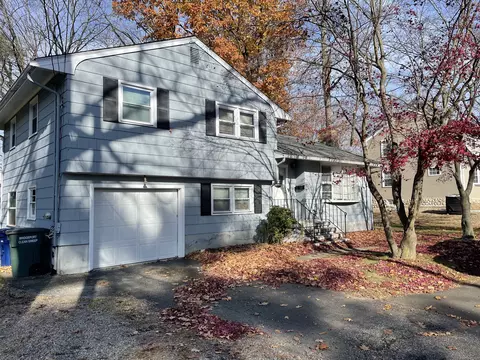 3912 Old Town Rd, Bridgeport, CT 06606