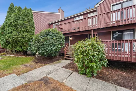 25 Florence Rd #26, Branford, CT 06405