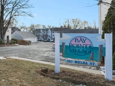 267 Melba St #B17, Milford, CT 06460