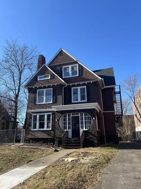 217 Laurel St, Hartford, CT 06105