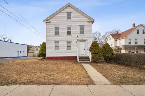 704 Enfield St, Enfield, CT 06082
