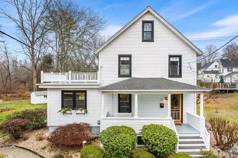 75 Spring St, Deep River, CT 06417