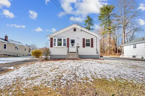 281 Ridgefield St, Hartford, CT 06112