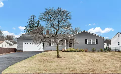15 Harris Hill Rd, Wethersfield, CT 06109