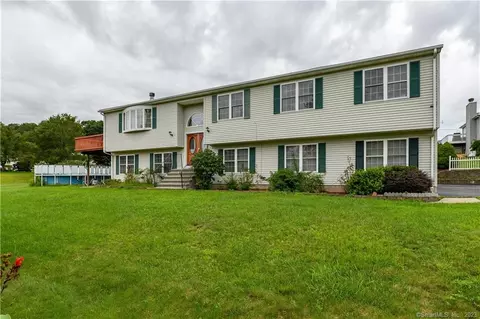 38 Margaret Ct, East Haven, CT 06512