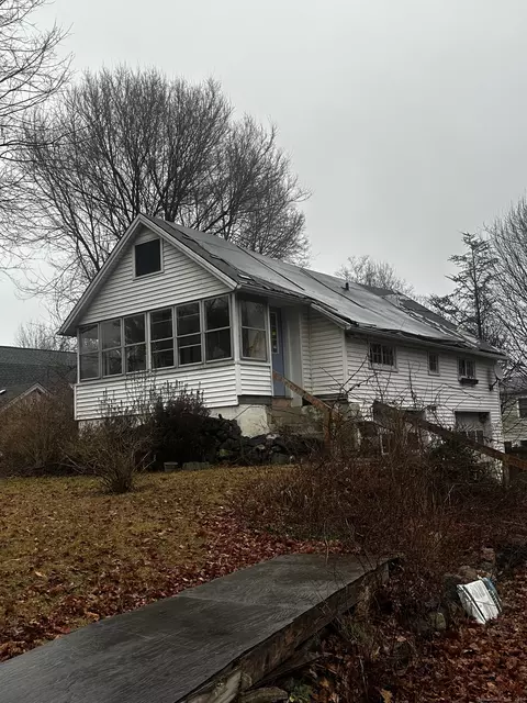 1 Farm Ct, Bethel, CT 06801