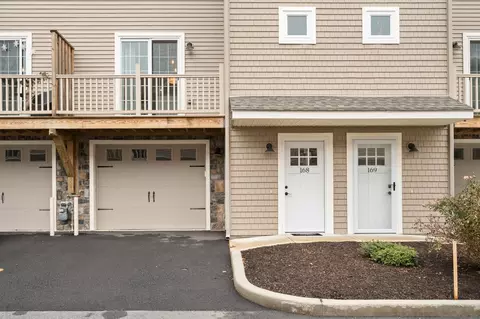 64 Scotch Cap Rd #168, Quaker Hill, CT 06375