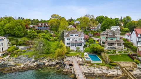 61 Byram Shore Rd, Greenwich, CT 06830